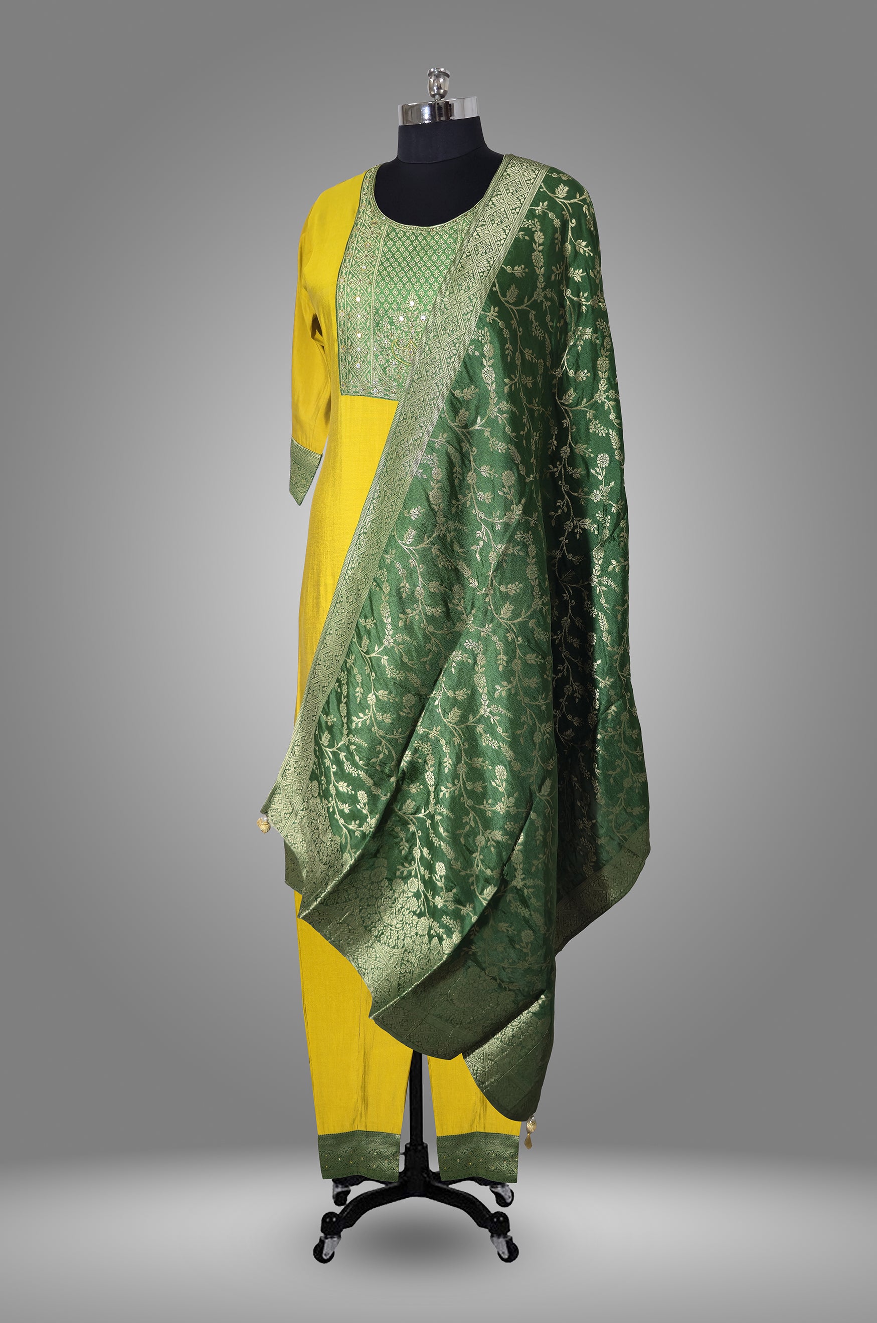 KURTA WITH PANT AND DUPPATA